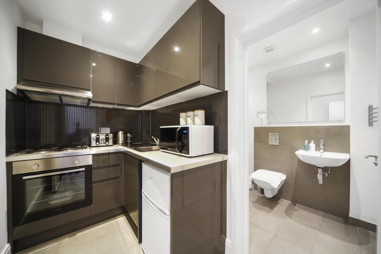 Studio Apartment By Homely Stays London Exterior photo
